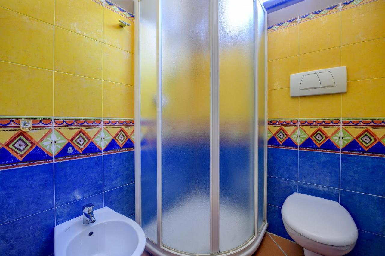 סירמיונה Prestige Rooms מראה חיצוני תמונה