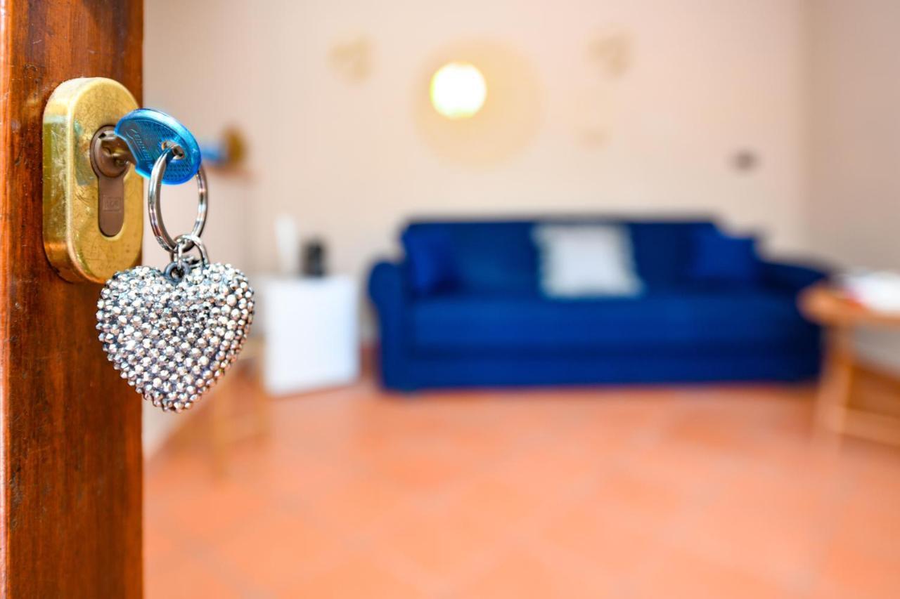 סירמיונה Prestige Rooms מראה חיצוני תמונה